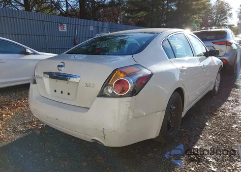 2011 Nissan Altima 2.5 S z USA, uszkodzony, nr VIN 1N4AL2AP0BN459320